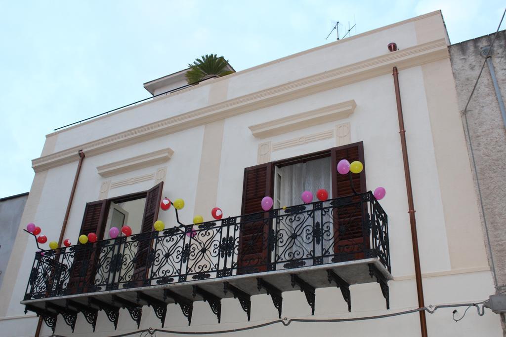 Apartament Palazzo Taormina Castellammare del Golfo Zewnętrze zdjęcie