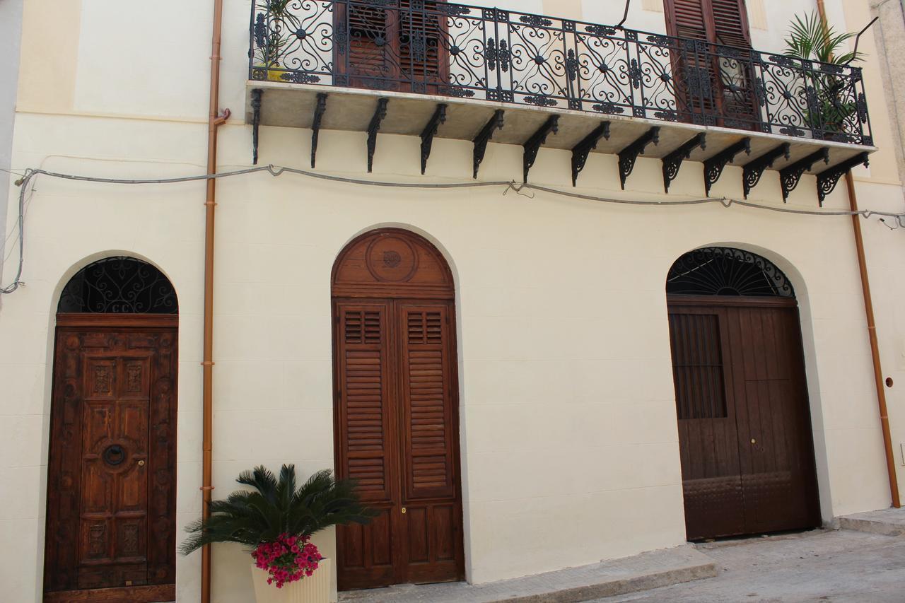 Apartament Palazzo Taormina Castellammare del Golfo Zewnętrze zdjęcie