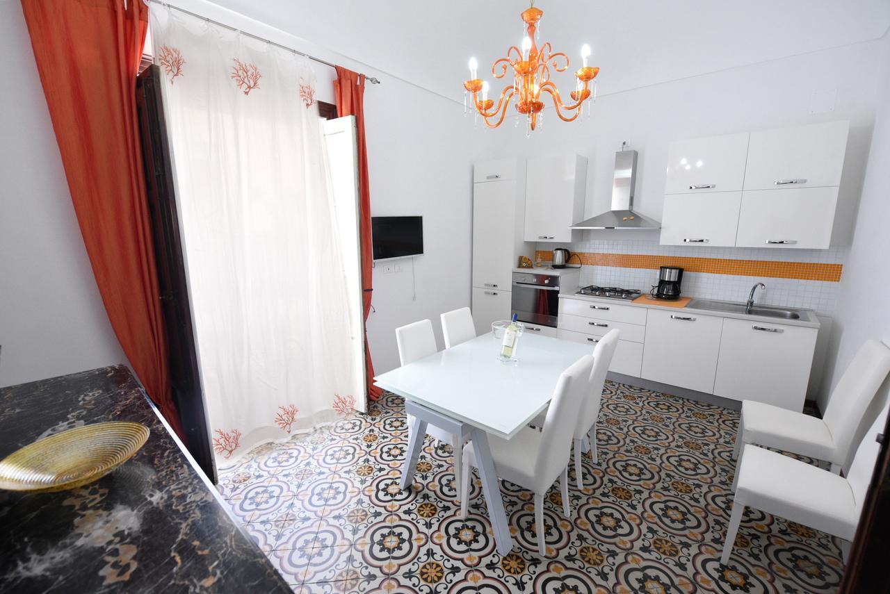 Apartament Palazzo Taormina Castellammare del Golfo Zewnętrze zdjęcie
